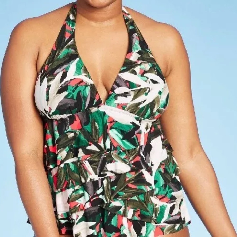 NWT Aqua Green Women's Layered Floral Halter Tankini Swim Top Beach Tropical